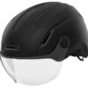 Giro Evoke LED MIPS Fahrradhelm - Matte Black 1 Giro Evoke LED MIPS Fahrradhelm - Matte Black -Günstig Fahrradzubehör 200267001 giro evoke mips matte black main